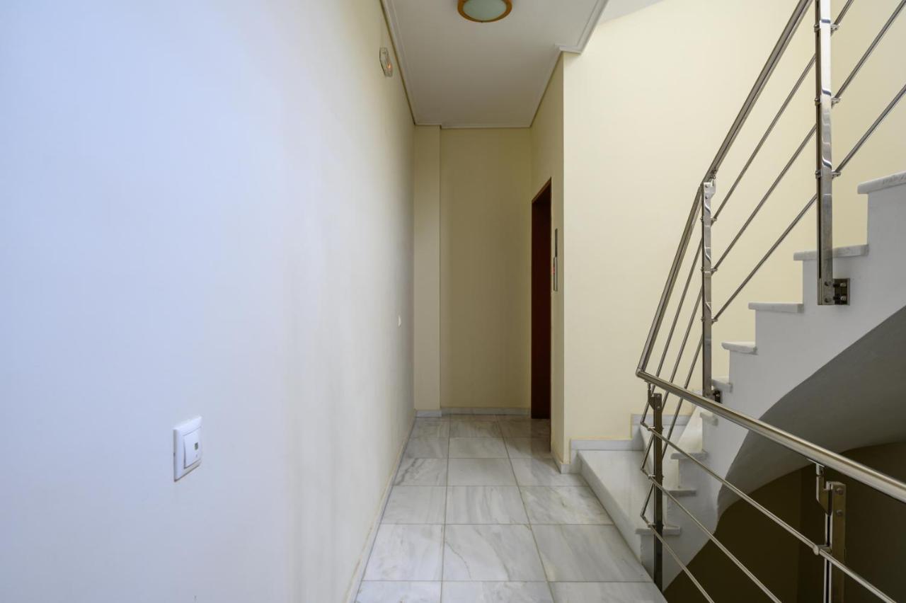 Myrto Luxurious Top Floor Studio Kalamata Exterior photo