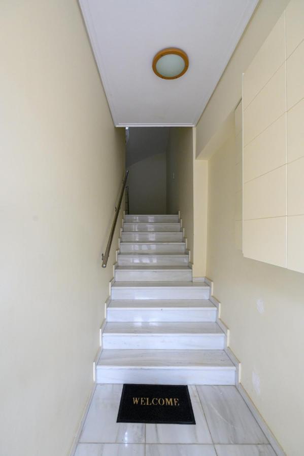 Myrto Luxurious Top Floor Studio Kalamata Exterior photo