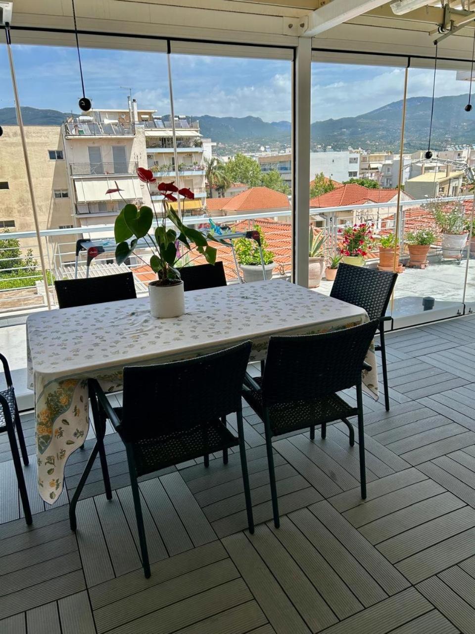 Myrto Luxurious Top Floor Studio Kalamata Exterior photo