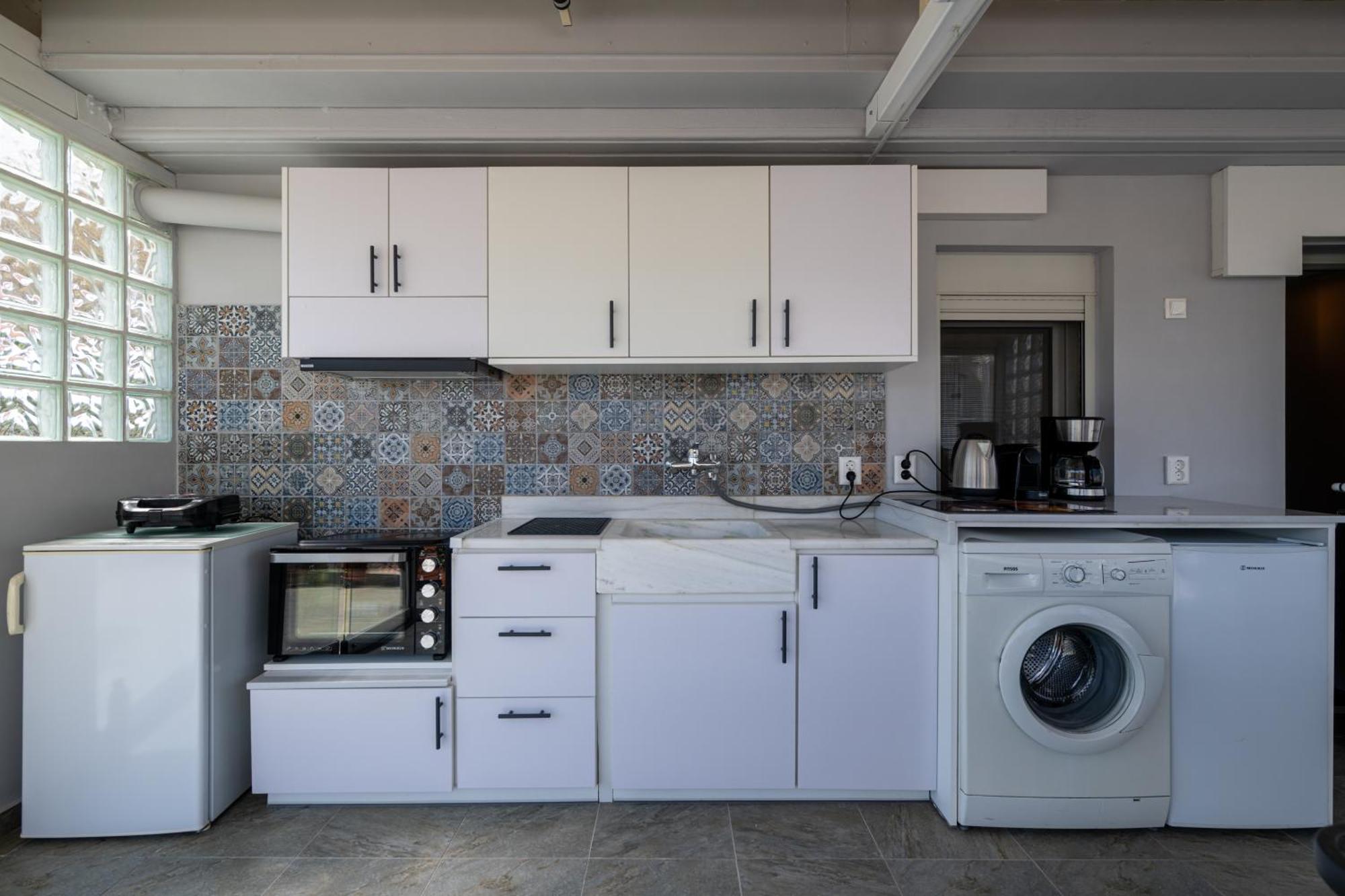 Myrto Luxurious Top Floor Studio Kalamata Exterior photo